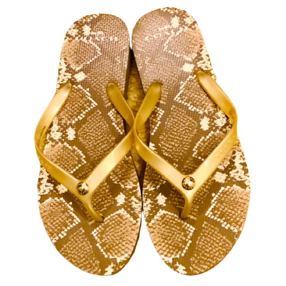 🐍 NWOT Coach SnakeSkin Flip Flops!🐍
